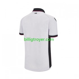 Billige Fotballdrakter Albania Bortedraktsett 2023 Kortermet